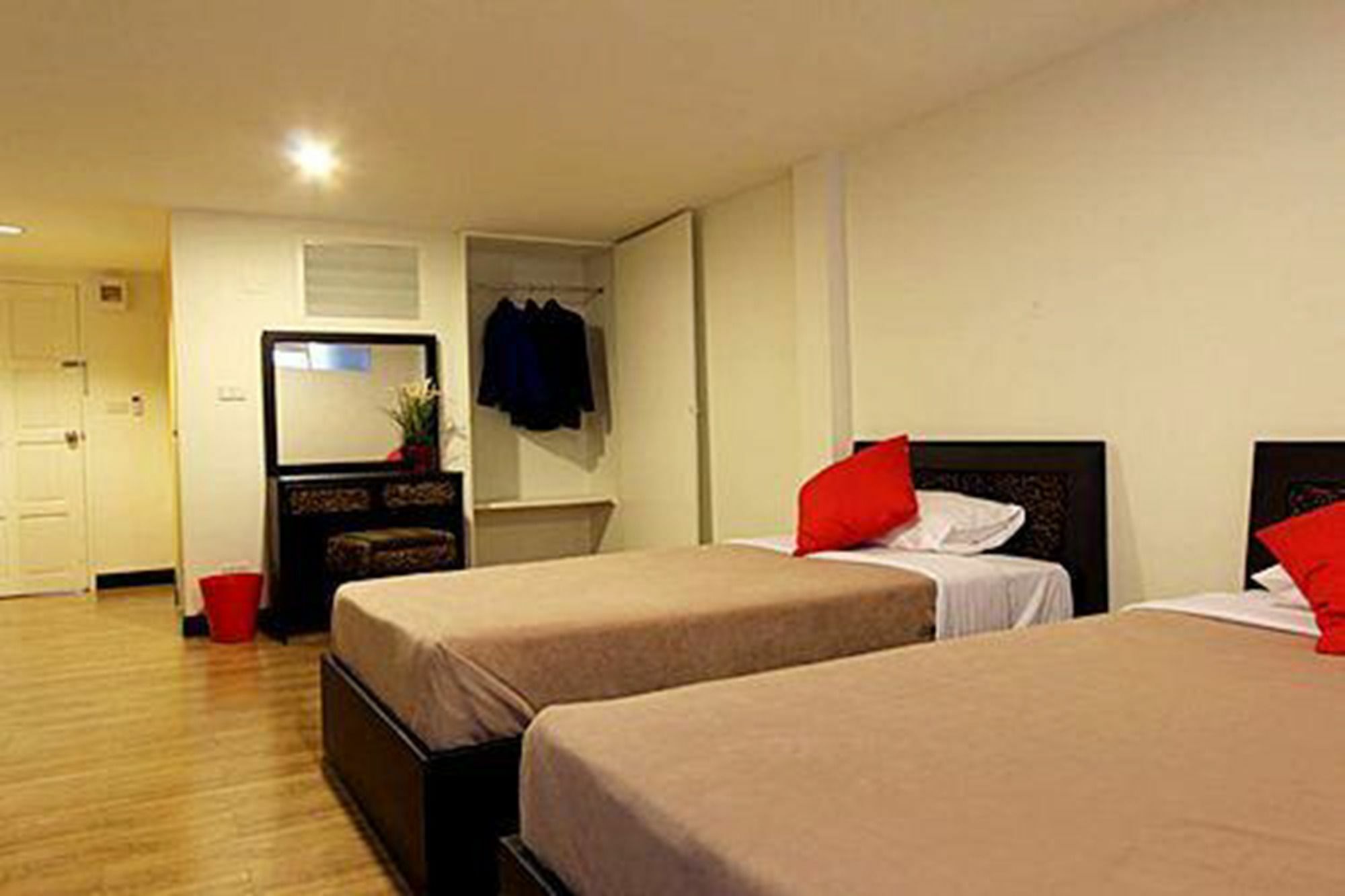 Hotel Leesort @ Onnuch Bangkok Zewnętrze zdjęcie